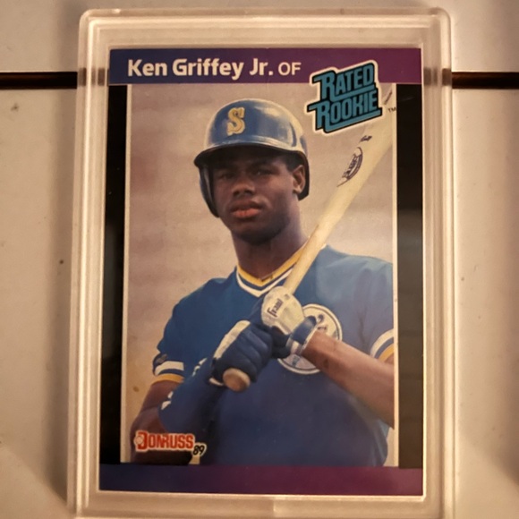 Baseball Card Collection - Picture 4 of 5